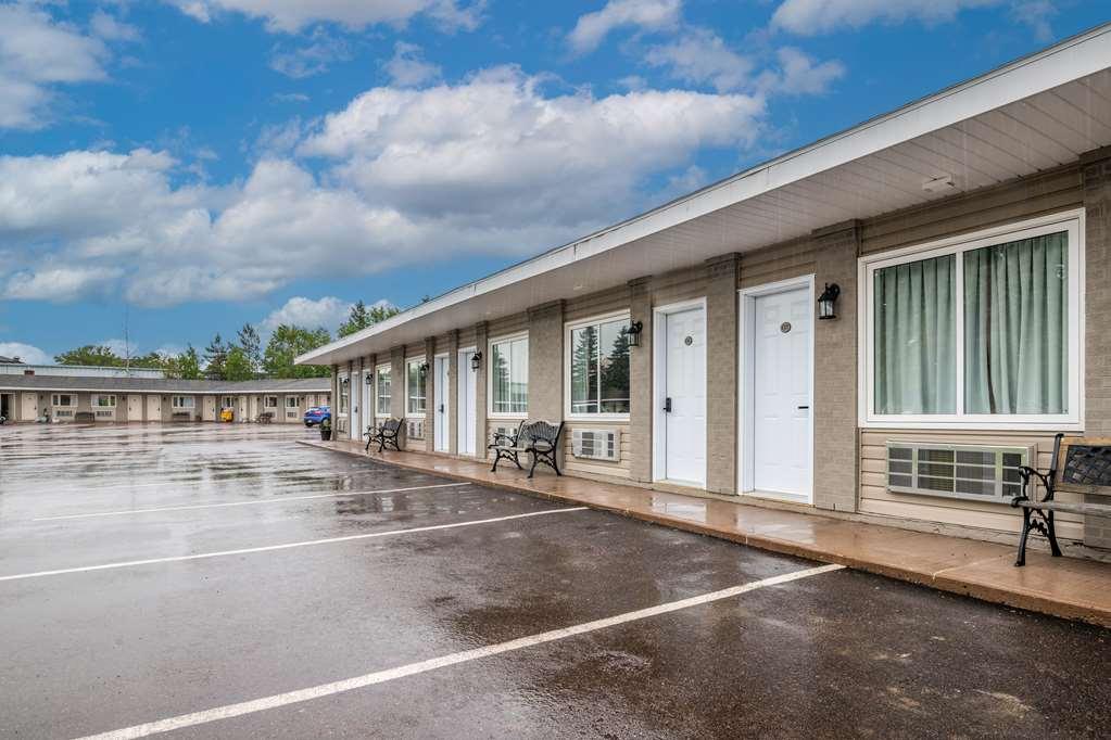 Canadas Best Value Inn & Suites-Charlottetown Exteriör bild
