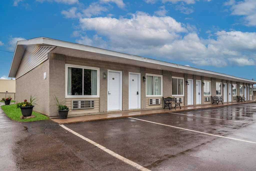Canadas Best Value Inn & Suites-Charlottetown Exteriör bild