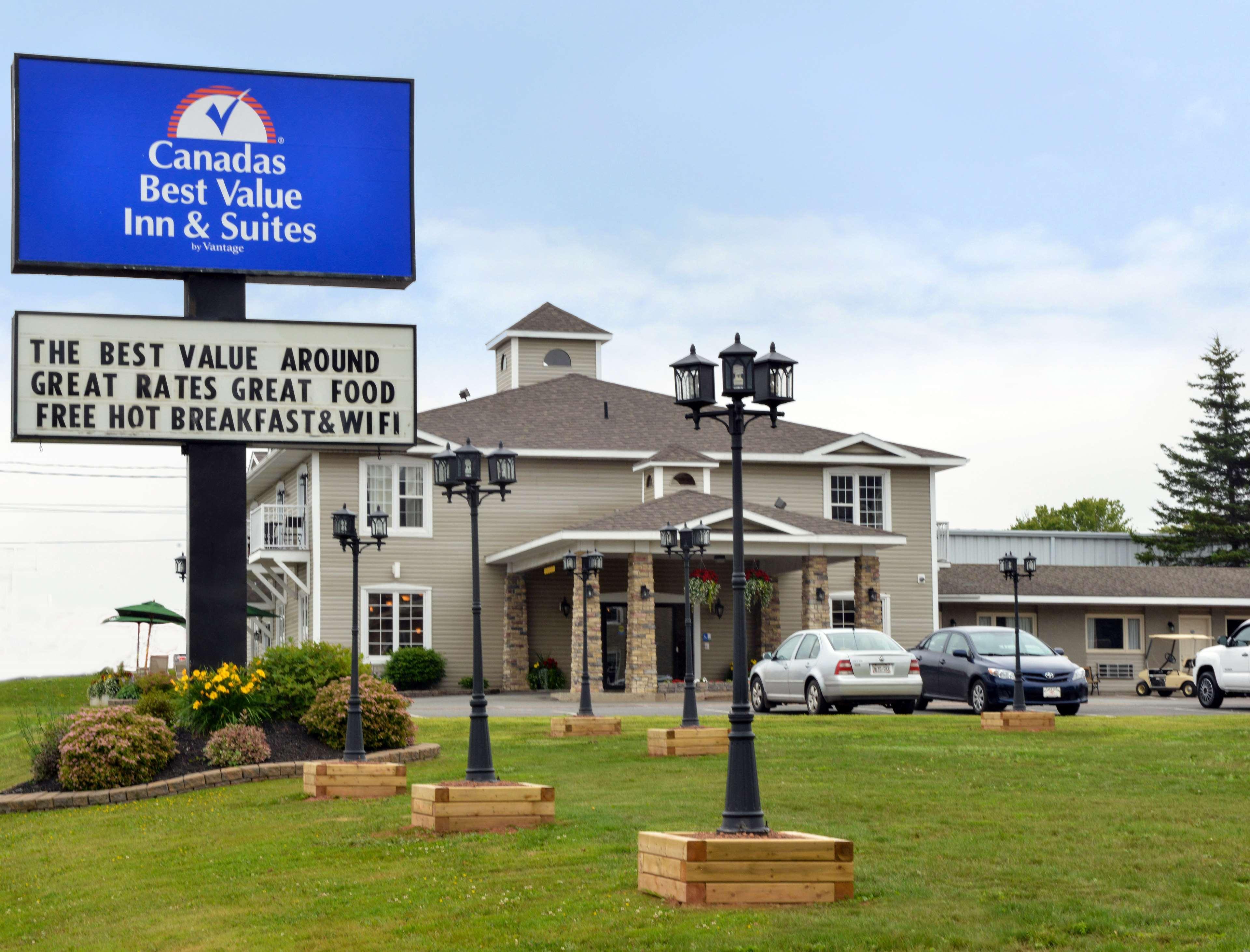 Canadas Best Value Inn & Suites-Charlottetown Exteriör bild
