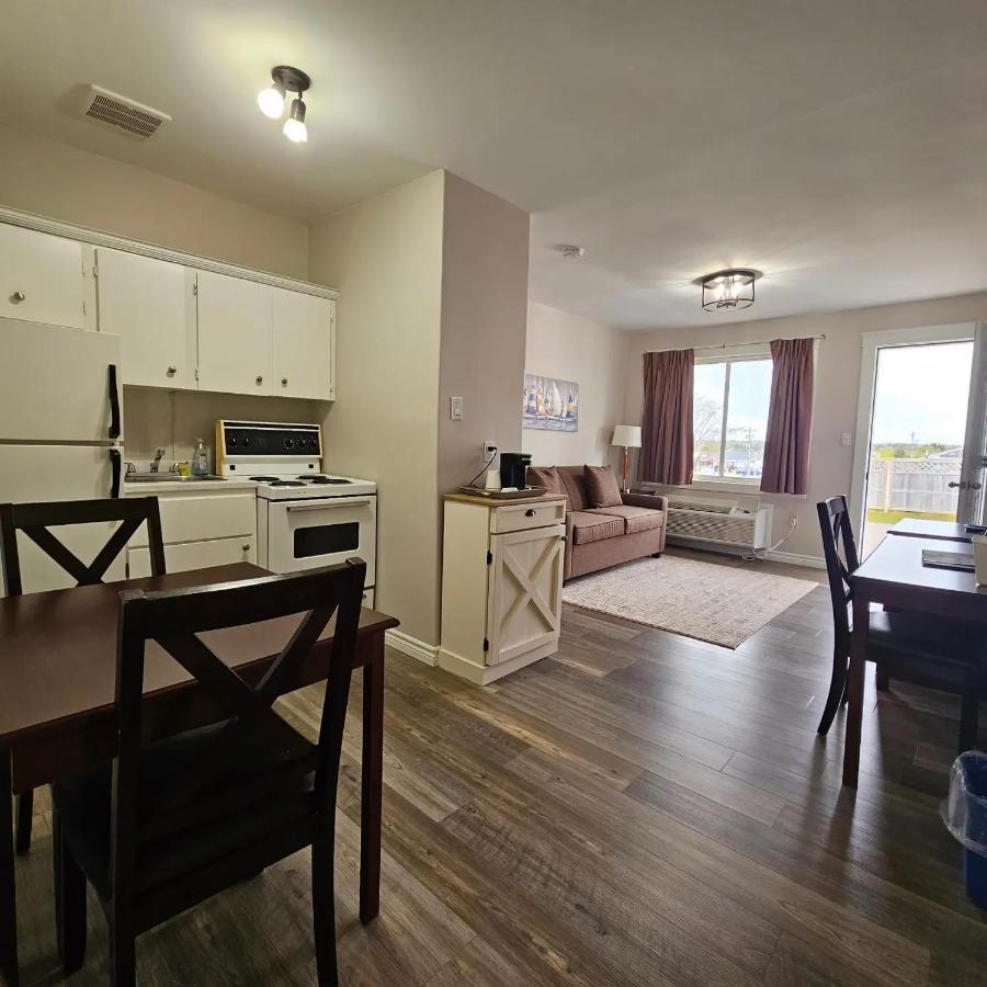 Canadas Best Value Inn & Suites-Charlottetown Exteriör bild