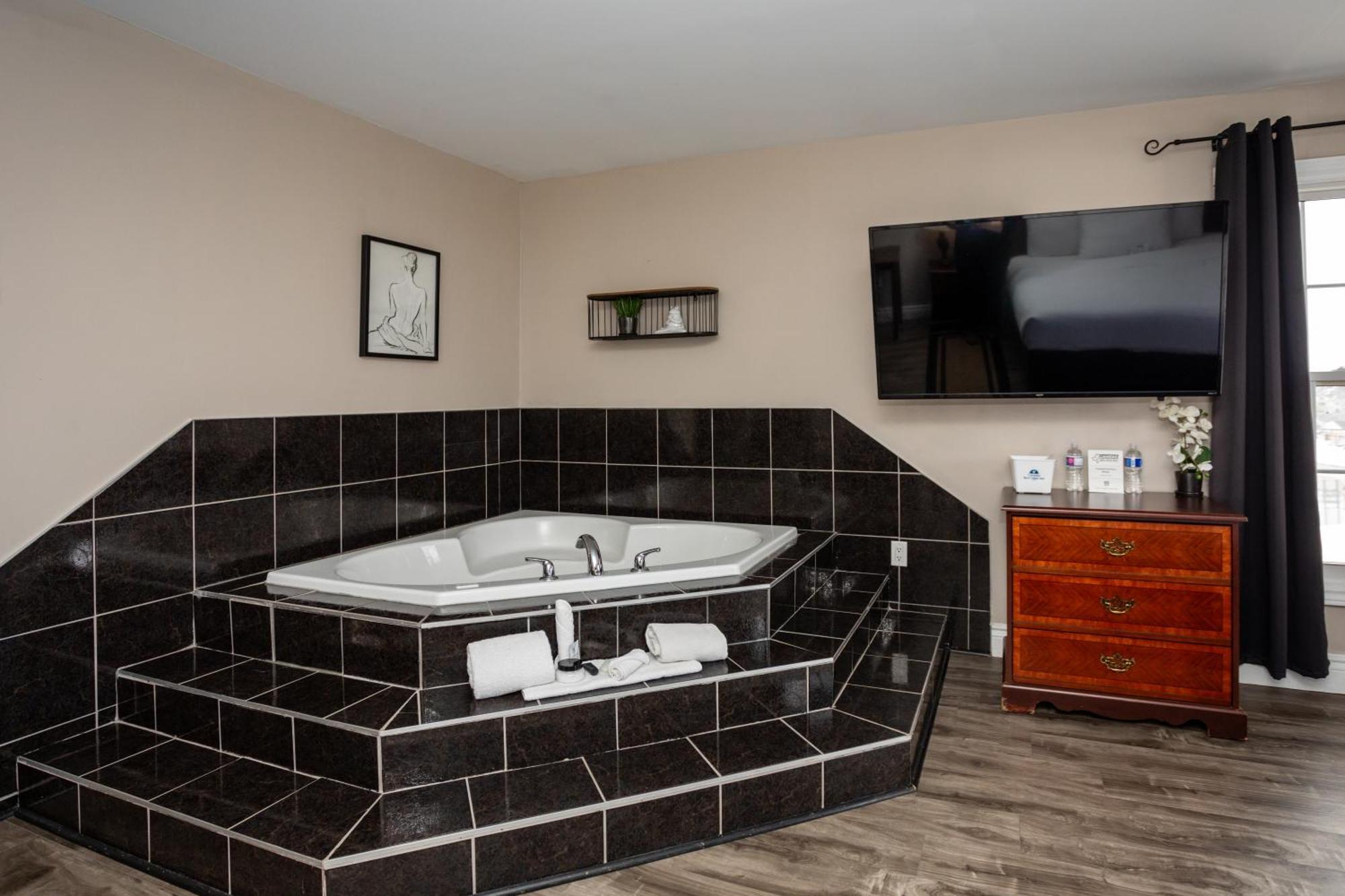 Canadas Best Value Inn & Suites-Charlottetown Exteriör bild