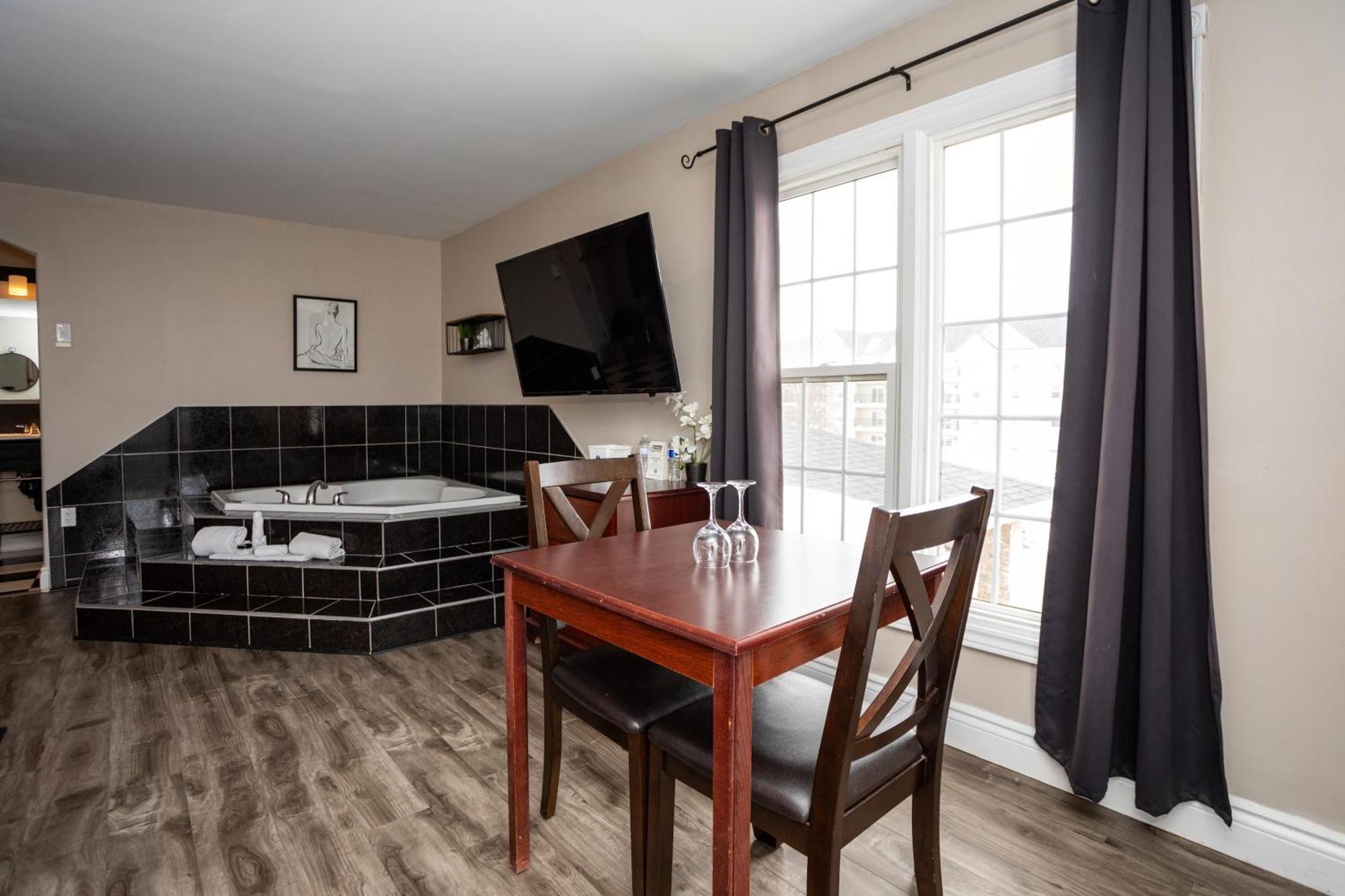 Canadas Best Value Inn & Suites-Charlottetown Exteriör bild