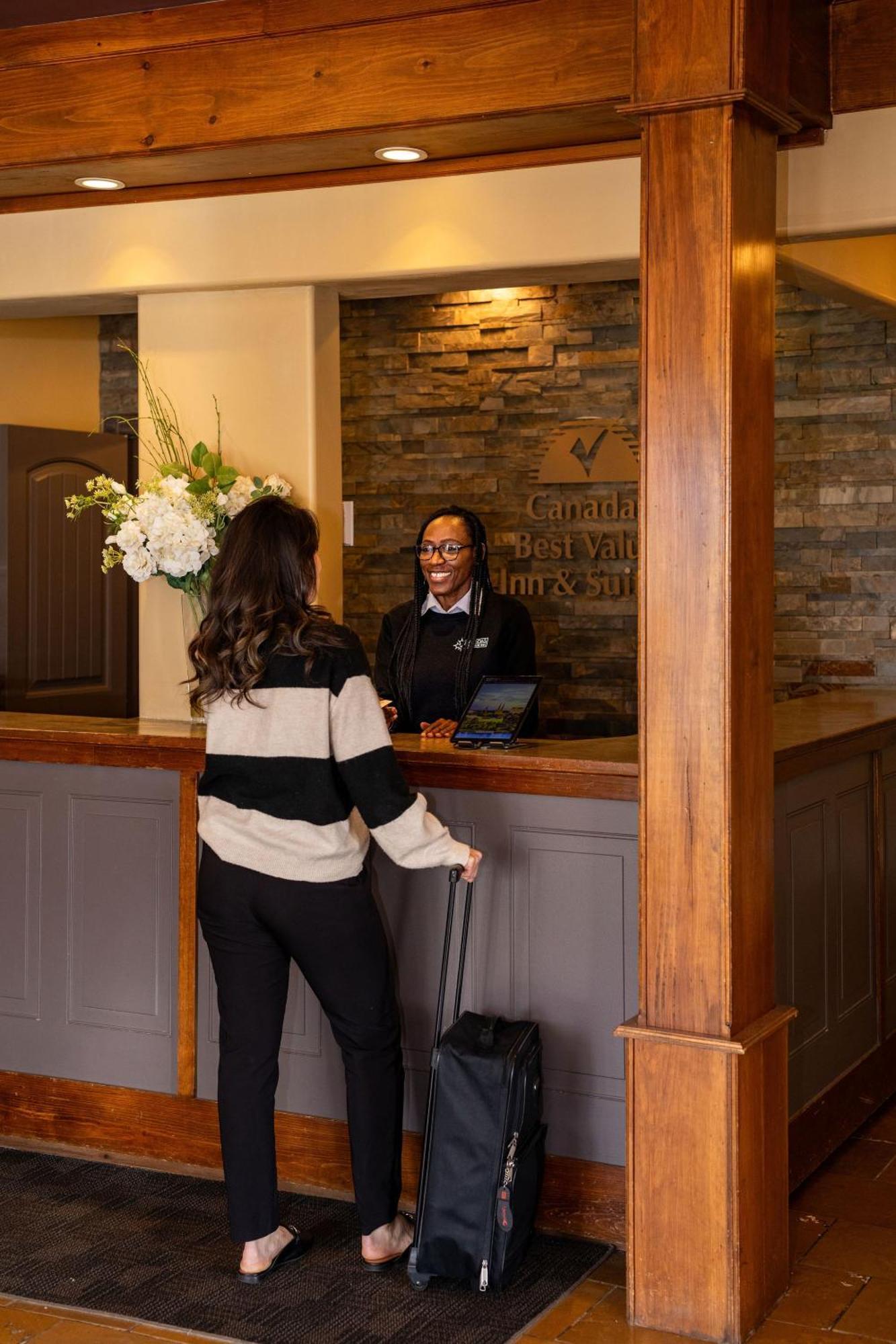 Canadas Best Value Inn & Suites-Charlottetown Exteriör bild